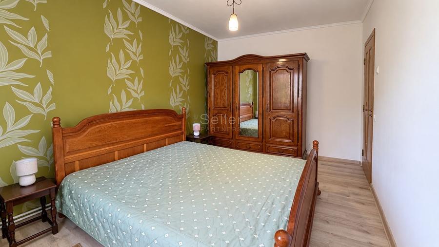 Apartament cu 3 camere decomandat, mobilat în Răcădău