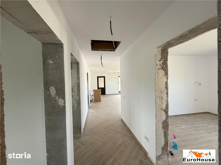 Casa de vanzare pe un nivel in Sard - 8