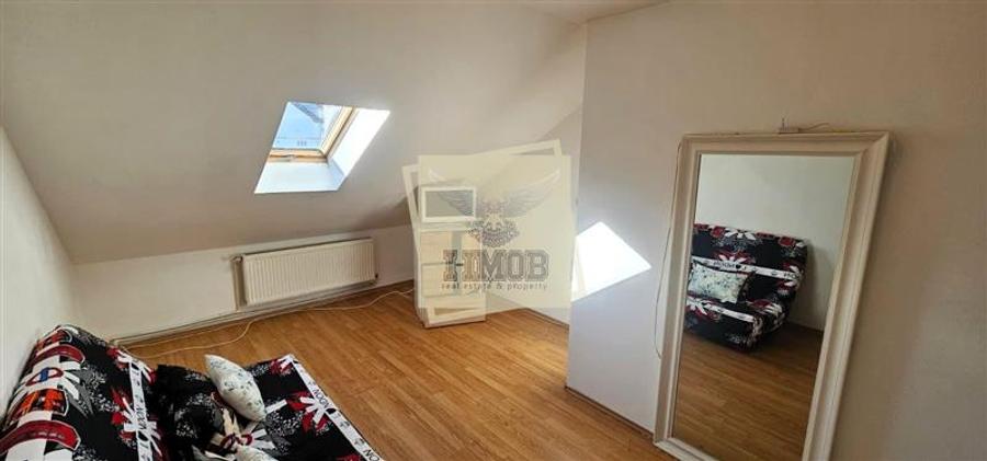 Garsoniera tip mansarda 2 camere  zona Terezian - 9