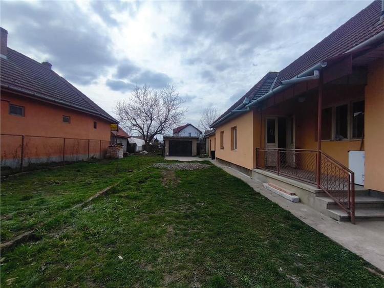 Casa Renovata Curte Individuala Teren 650 mp - 3