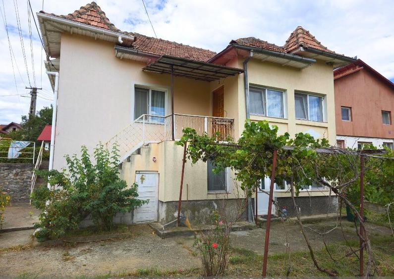 CASA IN BERISLAVESTI - LA 8 KM DE CALIMANESTI - 21