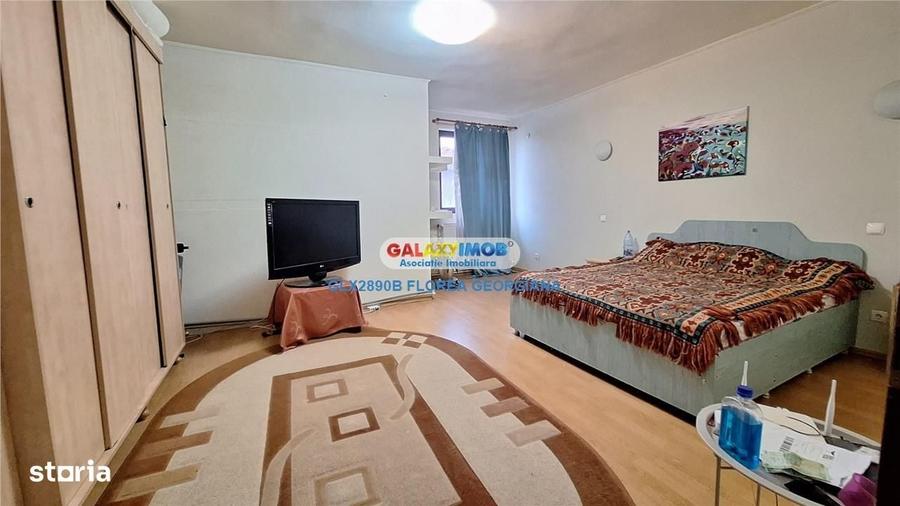 Casă cu 4 camere cu Teren 652 Mp în Odăi