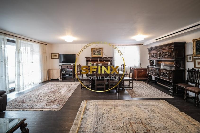 Apartament cu 4 camere semidecomandat, mobilat în Primăverii