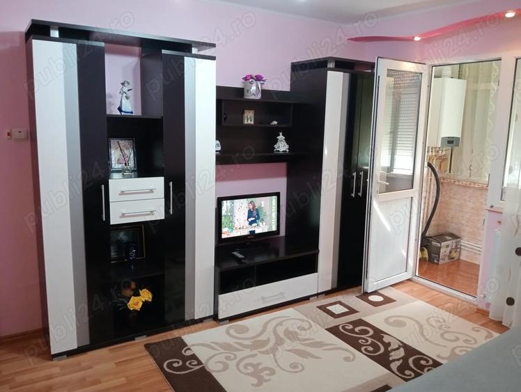 Apartament 2 camere, GATA DE MUTAT - 1