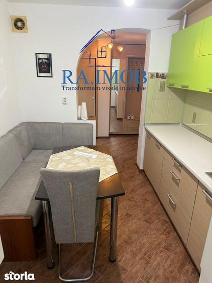 Apartament 2 camere, et 4/4, str. Carol Davila - 69000 euro negociabil - 7