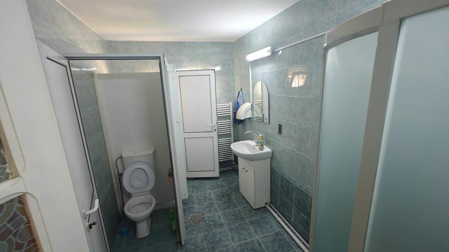 Casa Spatiu comercial zona ISJ Buzau 160mp Pret: 110.000 - 18