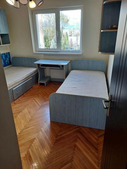 Inchiriez apartament 3 camere - 3