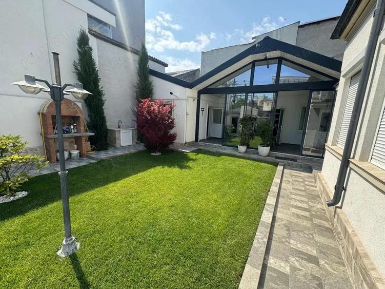 Casa / Vila zona Centrala - 15