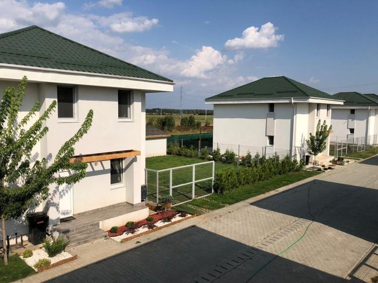 Vila individuala,complex rezidential, paduri, Sabareni, 750 euro +tva - 2