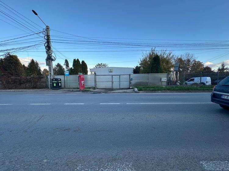 Spatiu/ hala langa intersectie cu Mega Image - sos. Nicolina - 13