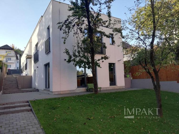 Dau in chirie cladire de 500 mp, superfinisat, teren 600 mp,str Meteor - 1