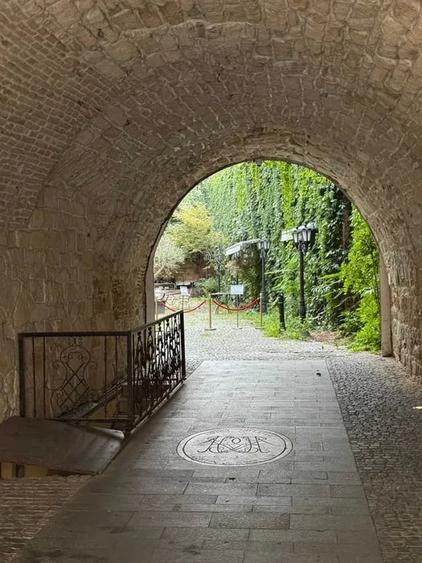 Spatiu 170 mp utili, toate utilitatile disponibile, zona Regele Ferdinand - 1