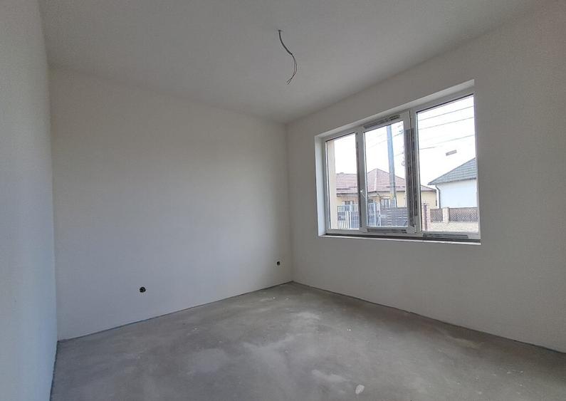 Casa individuala 5 cam P+E, sup.utila 152 mp, teren 601 mp Apahida - 32