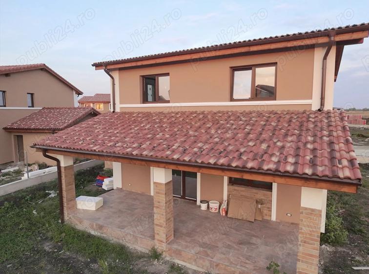 Casa Iulia, P+1 (4 dormitoare, 2 bai) Individuala sau Duplex - 2