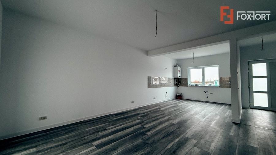 COMISION 0% Duplex cu 4 camere de vanzare si teren de 270 mp - zona Sacalaz - 2