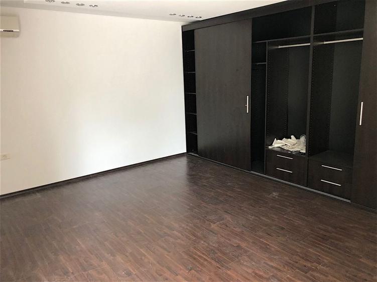 Casa zona Cetatii de locuit sau birouri - 6