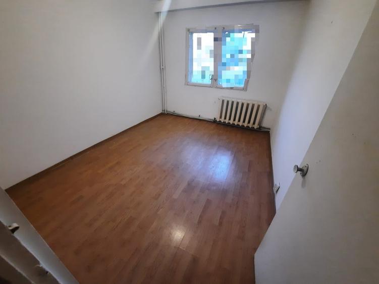 Apartament cu 3 camere decomandat, zona Cug - 5