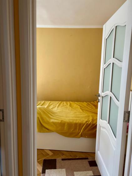 Apartament 3 camere decomandat Dambovita vedere pe doua parti etaj 3 amenajat - 5