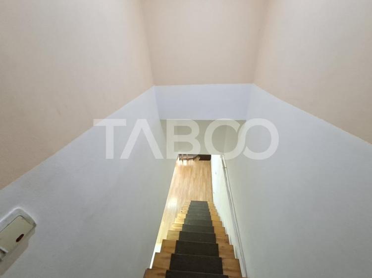 Apartament 2 camere la mansarda renovat de vanzare zona Ipas din Sibiu - 10