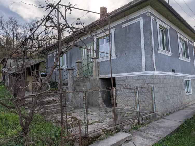 Vând teren+casă în comuna Sic - 9