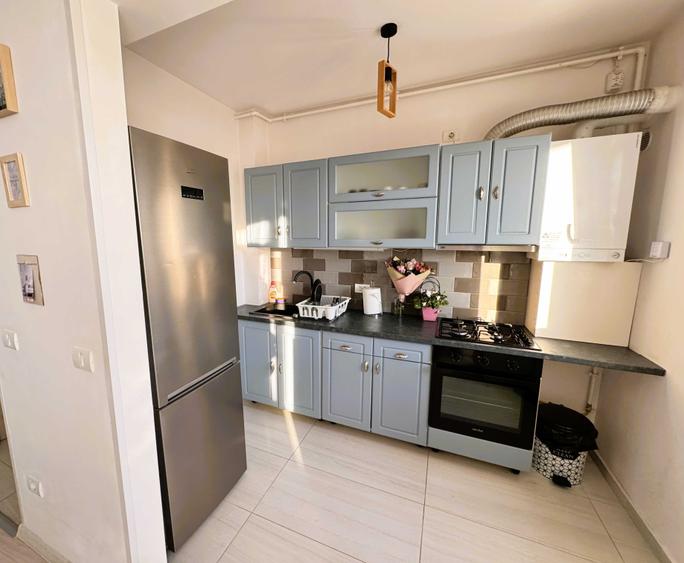 Proprietar inchiriez apartament cu 2 camere, loc de parcare, Dumbravita - 2