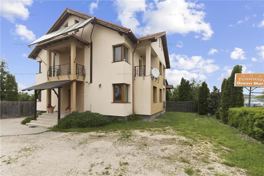 Afacere la cheie | Pensiune cu 10 camere | Sanpetru Brasov - 1