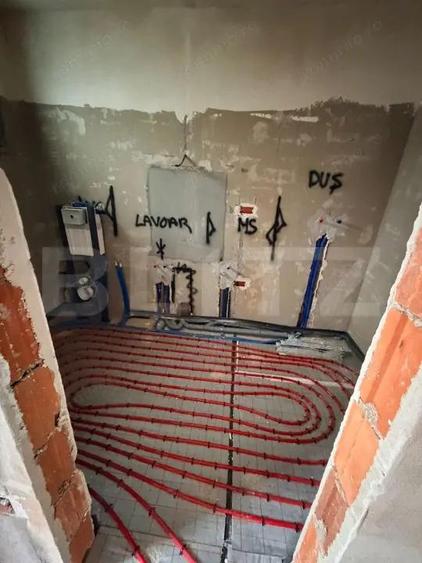 Casa moderna, cu 3 dormitoare ?i teren de 220 mp 155.000 NEGOCIABIL - 9