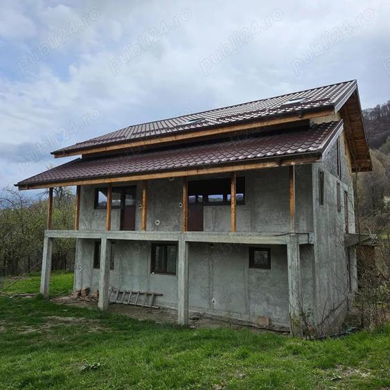 Casa de vacan?a de vanzare in comuna Corbi, sat Poienarei, jude? Arge?. - 18