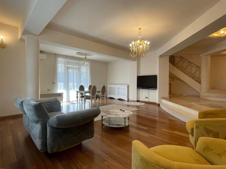 Faleza Nord - Universitate, Vila D+P+2 langa plaja, mobilata si utilata lux - 19