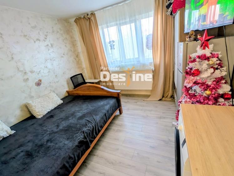 Camera camin 16 mp baie proprie mobilat si utilata renovata etaj 2 Frumoasa - 1