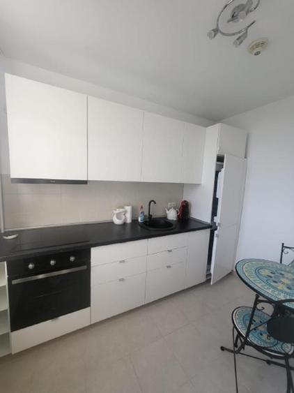 Studio dublu de inchiriat, cu balcon si parcare inclusa - 6