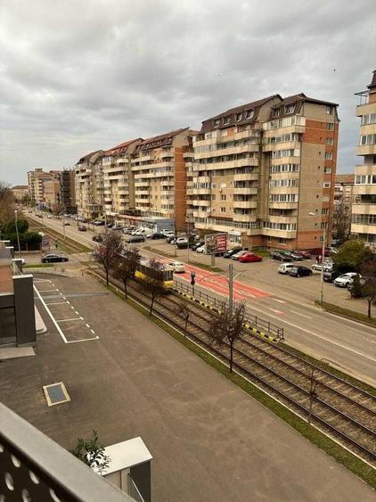 Apartament cu 2 camere semidecomandat în Calea Aradului