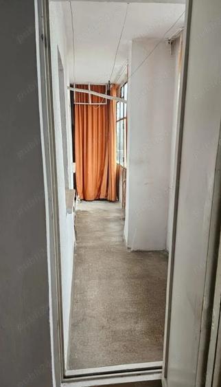 Ap.2 cam.decom,et.3 4,zona DEMOCRATIEI,bl curat si linistit,pret decent,propietar - 1