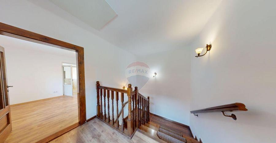 Duplex integral renovat, 3 camere , 2 bai, garaj, 403 mp ... - 7