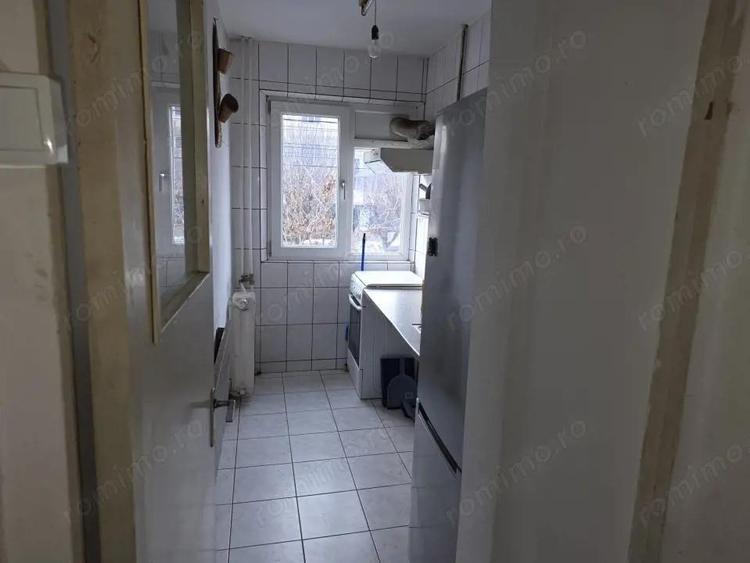 Apartament 2 camere, semidecomandat, 43mp utili, Craiovita noua(Racheta) - 9