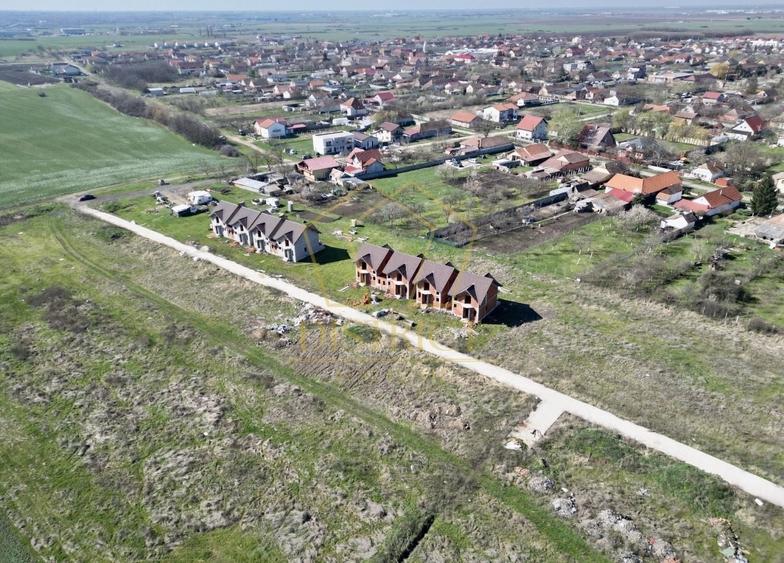 Parcele teren intravilan duplex/ case insiruite 771mp | Covaci - 3