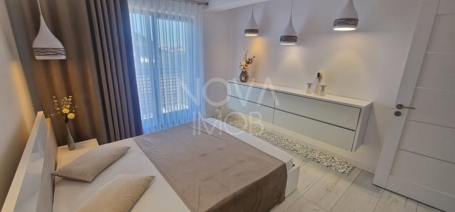 Casa de vanzare 4 camere, mobilata utilata modern,  2 locuri parcare, Selimbar - 13