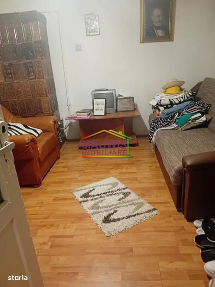 Cimpia Libertatii /metrou pta muncii - 1