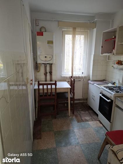 Apartament 2 camere, b-dul Garii, etaj 1/4, 47 mp, baie cu geam, liber - 10