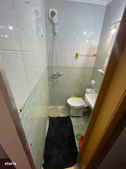 Garsoniera zona Garii Burdujeni de vanzare - 1