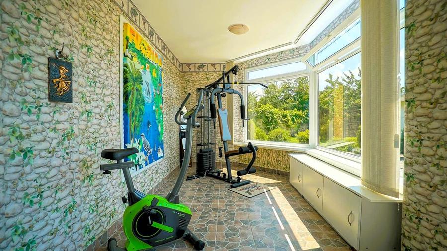 Proprietate unică pe malul lacului Moacșa – liniște, rafinament, eleganta - 39