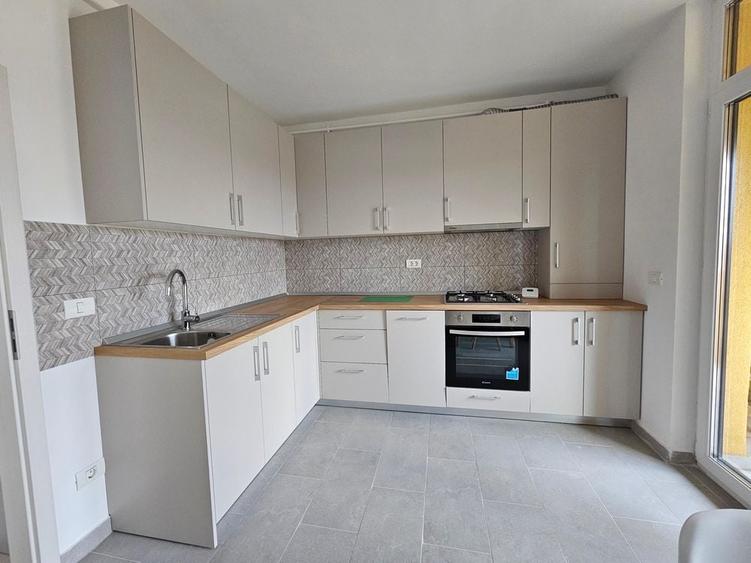 Proprietar inchiriez apartament cu 2 camere - 2