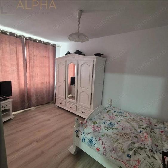 Apartament de Vanzare - 5
