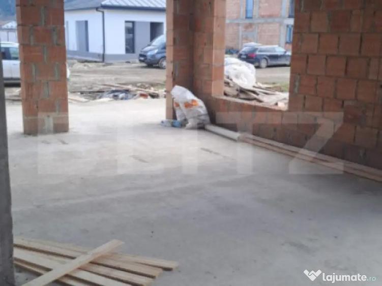 Casa individuala 4 camere Cristian,casa la rosu! - 8