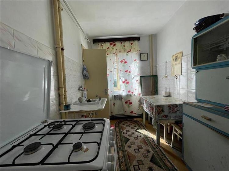 Apartament 3 camere de vanzare zona centrala Tulcea - 6