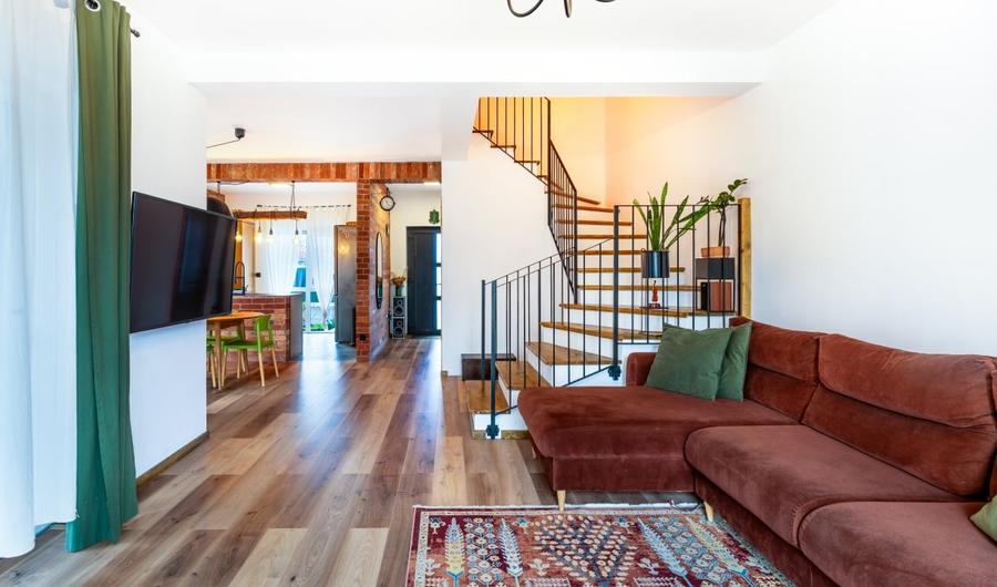 Duplex cu 4 camere cu Canalizare în Florești
