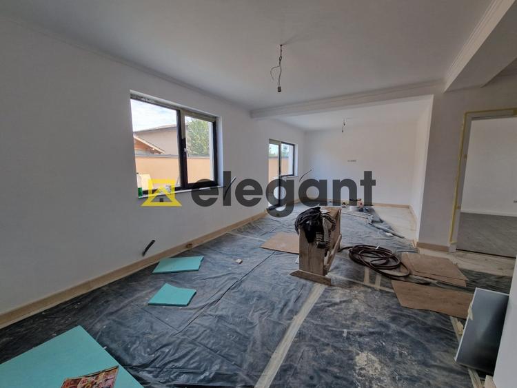 Casa la cheie, parter si etaj, 216 mp, teren 433 mp, Valea Fetii - 14