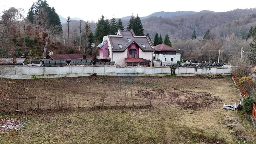 Comision 0% | 1.142 mp | Zona premium de vile - Dambul Morii, Brasov - 2