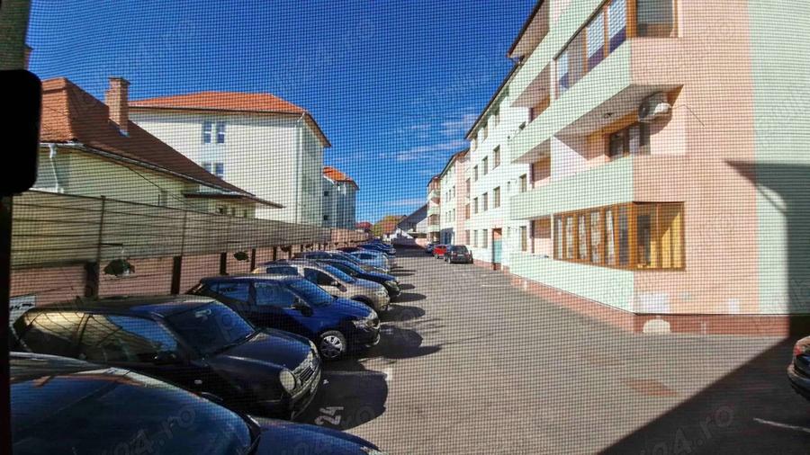 Vand apartament 4 camere, situat in Sibiu, str Lupeni 52, suprafata utila de 101.98 mp - 1