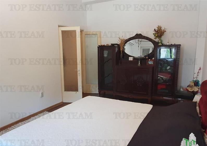 Spatiu extins central Liceul Mircea si Mare Constanta - 9